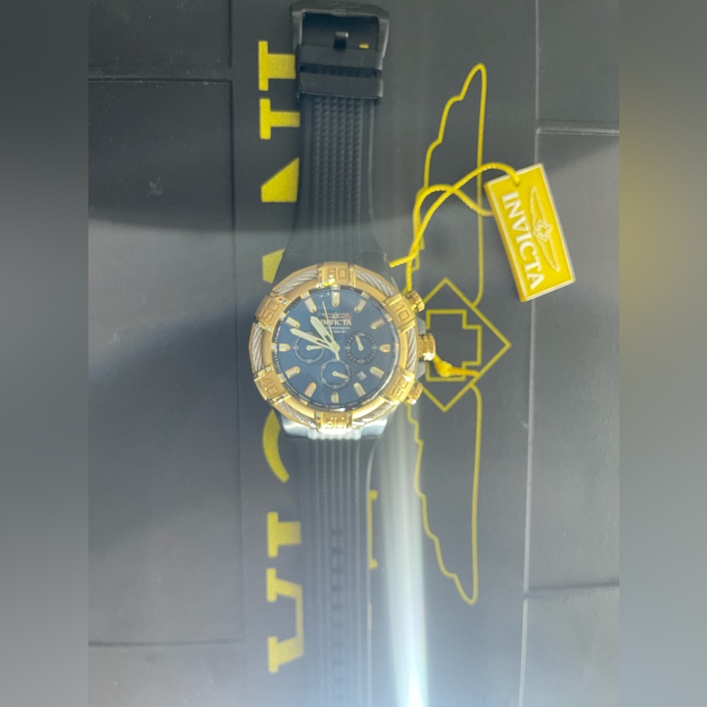 Invicta Watch - Picture 2 of 2